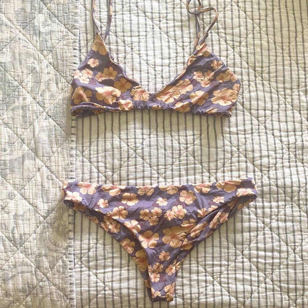 Super feminine Mai Floral Bikini set